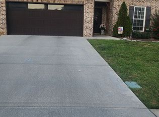 336 Rockcastle Dr, Murfreesboro, TN 37128