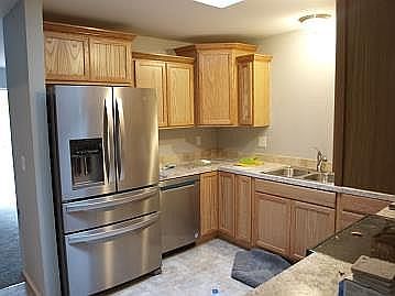 3rd image of 388 Mount Olympus Ave SE