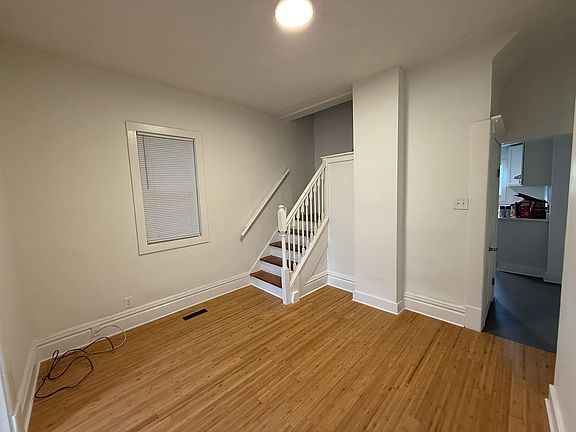 5th image of 42-44 Dakota Ave #42