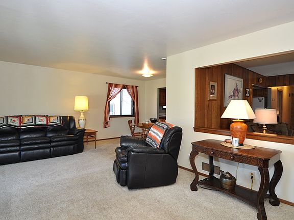 2nd image of 8651 W Greenbrook Dr