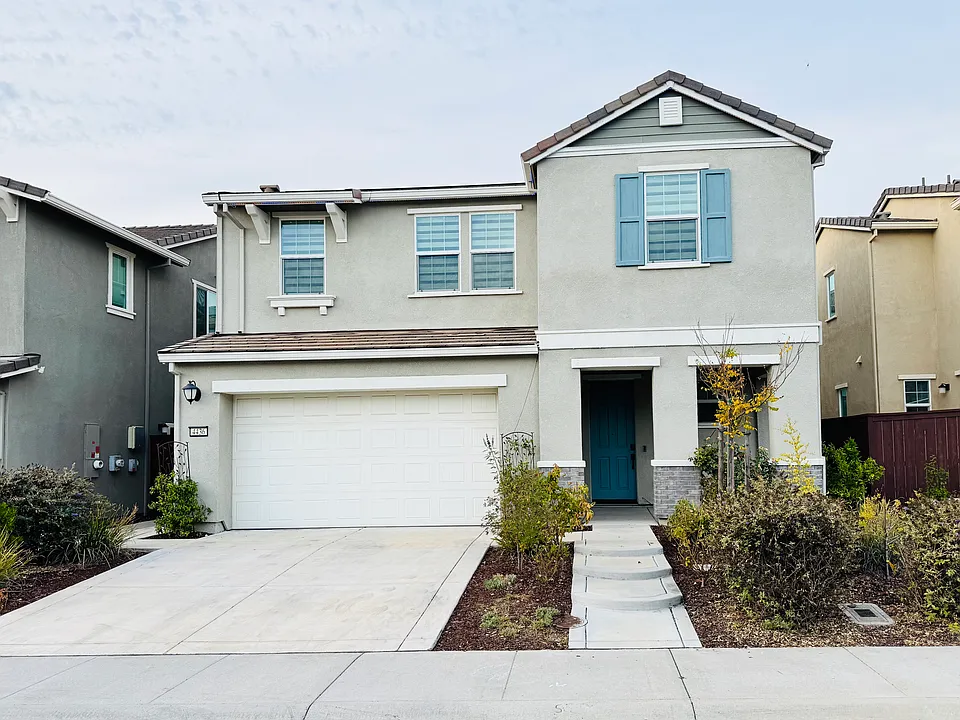 4436 Sanderson Dr