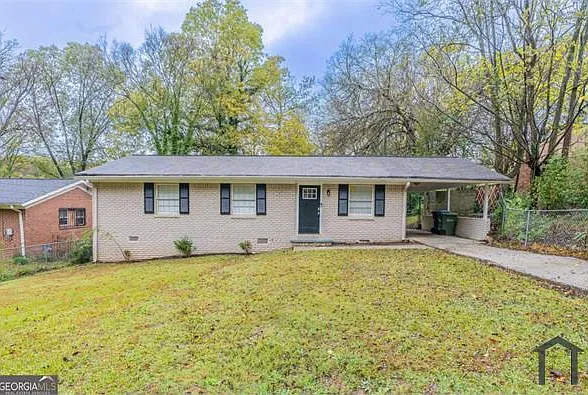3851 Bonnie Ln SE — Photo 1