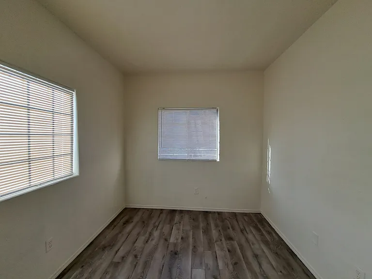 4730 E Craig Rd #1028 — Photo 3