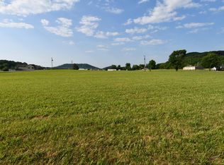 27 Cdl Dr, Flemingsburg, KY 41041