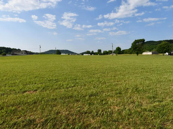 27 Cdl Dr, Flemingsburg, KY 41041