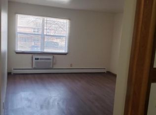 3310 Daisy Ln APT 4, Racine, WI 53405