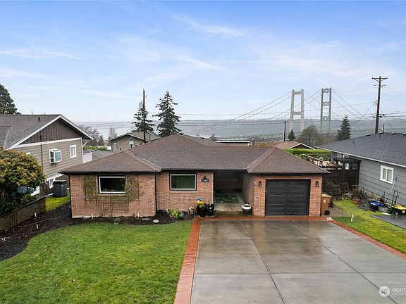 2nd image of 1340 N Cascade Avenue