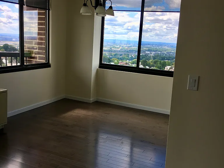 770 Anderson Ave #22 — Photo 8