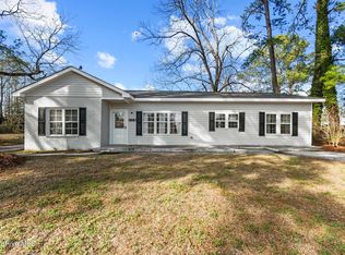 124 Hc Powers Road, Wallace, NC 28466