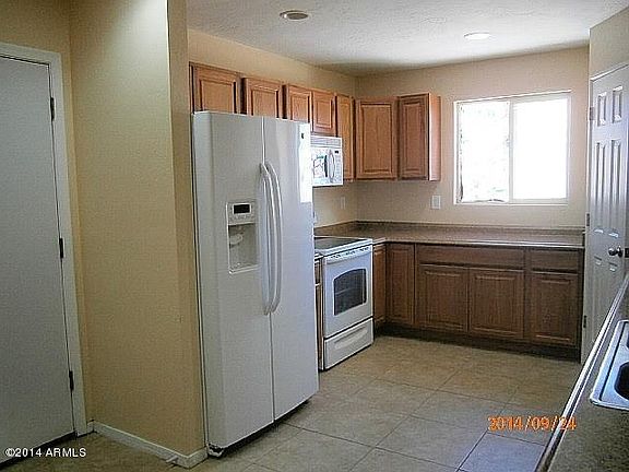 4th image of 8815 N 29th Ave