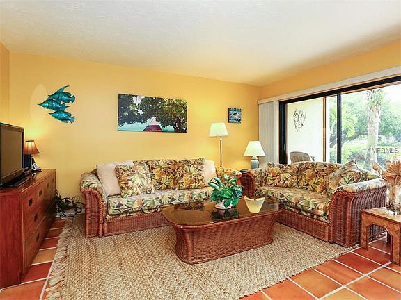3rd image of 1600 Cove Ii Pl APT 414