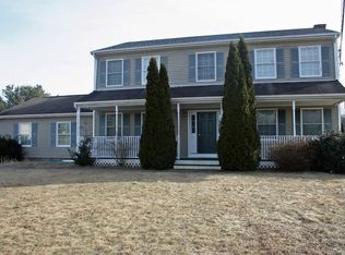 30 Lilac Way, Taunton, MA 02780