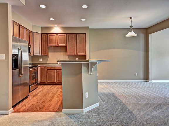 4th image of 107 Alanna Ct