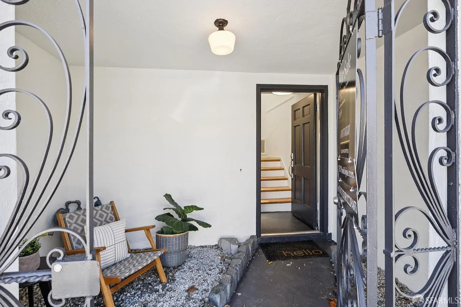 1571 Van Dyke Ave - Photo 11