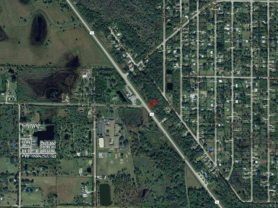 2nd image of 3004 US Highway 98