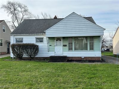 19816 Stockton Ave, Maple Heights, OH, 44137