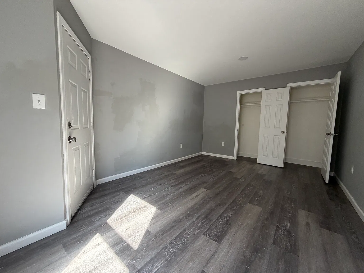 550 Baldwin St — Photo 2