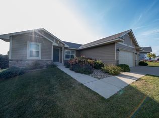 510 Spring Wheat Dr, Dundas, MN 55019