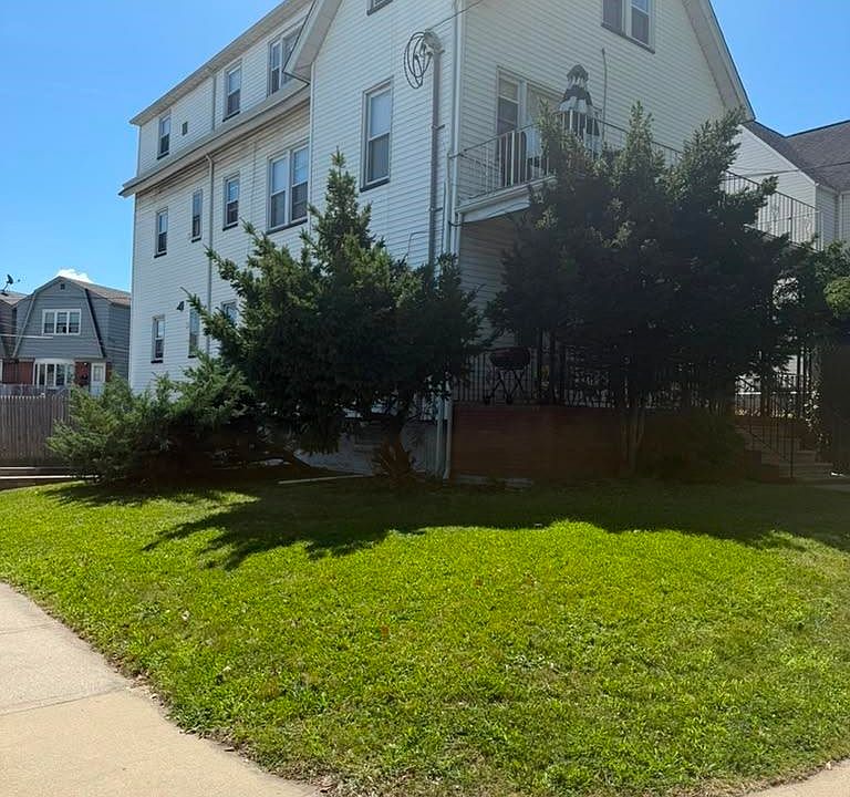 1st image of 270-272 Kennedy Blvd