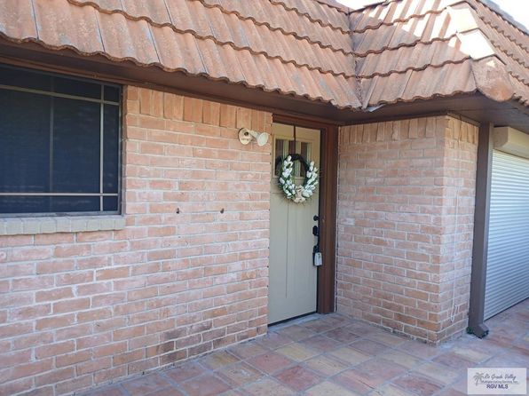 1400 Palm Valley Dr W APT 2
