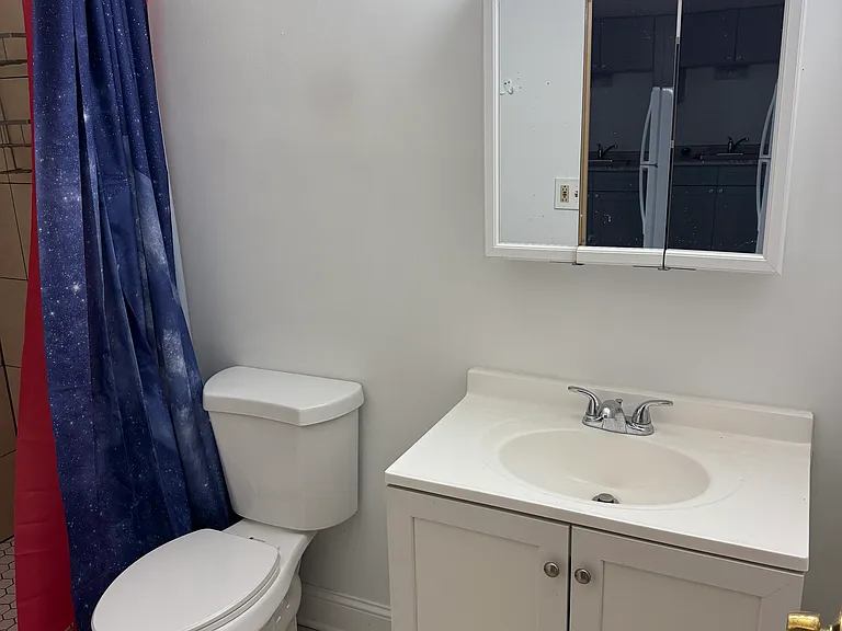 7318 Oakwood Ave #6 — Photo 5