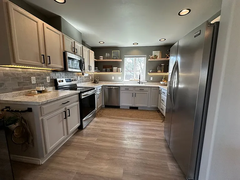 2508 N Ellington St — Photo 13