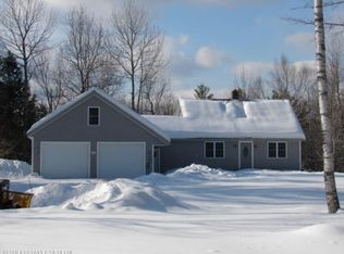 43 Parkwoods Dr, Anson, ME 04911