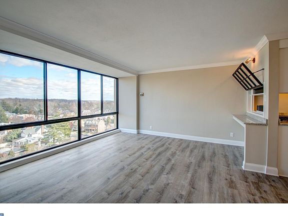 5th image of 2401 Pennsylvania Ave APT 1001