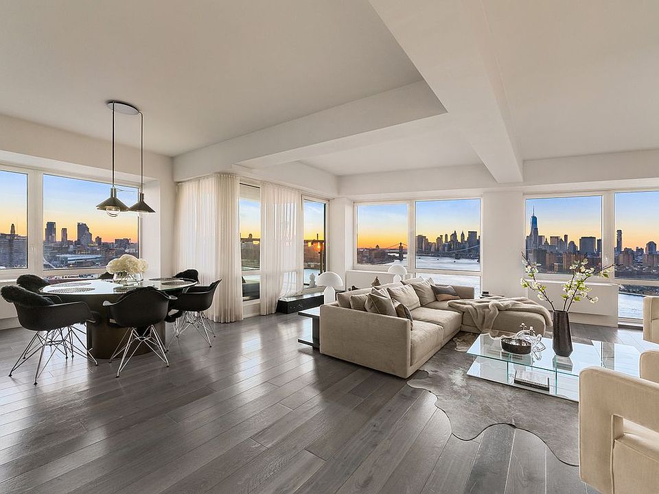 1st image of 440 Kent Ave #Ph1a