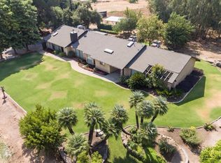 8253 E Herndon Ave, Clovis, CA 93619