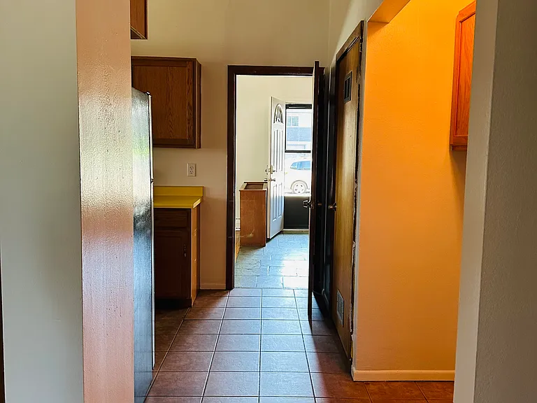 522 W Ramona Ave — Photo 41