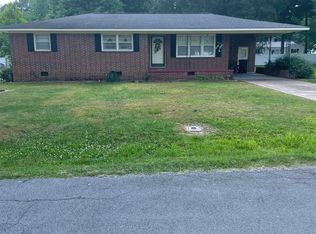 316 Sharon St, Scottsboro, AL 35768