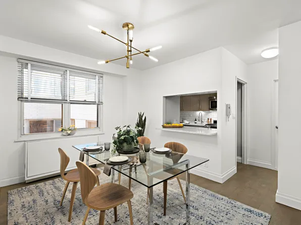 400 East 54th Street image 18 of 24