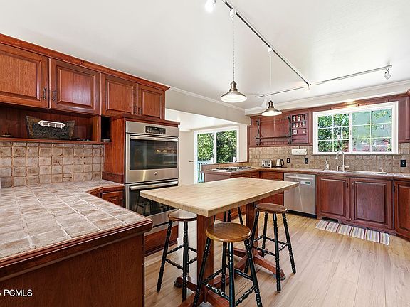 5th image of 2775 Sidewinder Dr