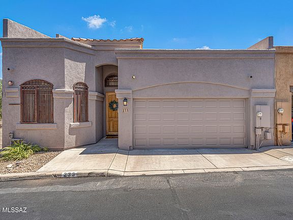 3rd image of 233 E Scepter Ln