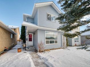 10 W Martinbrook Rd NE, Calgary, AB T3J3G4