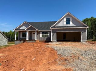 828 Haven Grey Rd, Lyman, SC 29365