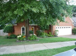 1350 Squire Dudney Dr, Collierville, TN 38017