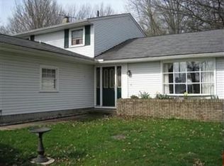 10200 N Reed Rd, Eaton, OH 44028