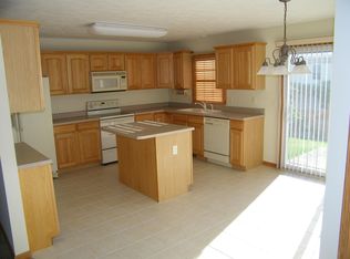 1617 Frontier Dr, Normal, IL 61761