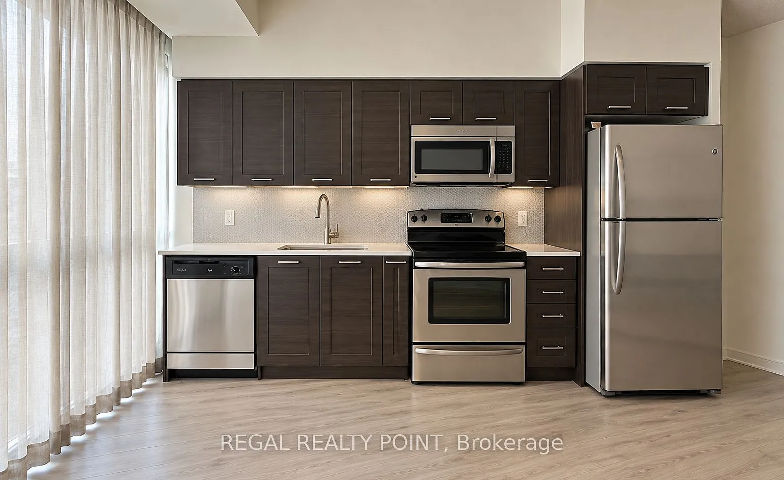 1 bed, $2,200 — Photo 3