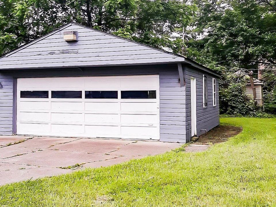 2nd image of 16763 Stahelin Ave