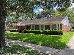 5619 Stillbrooke Dr, Houston, TX 77096