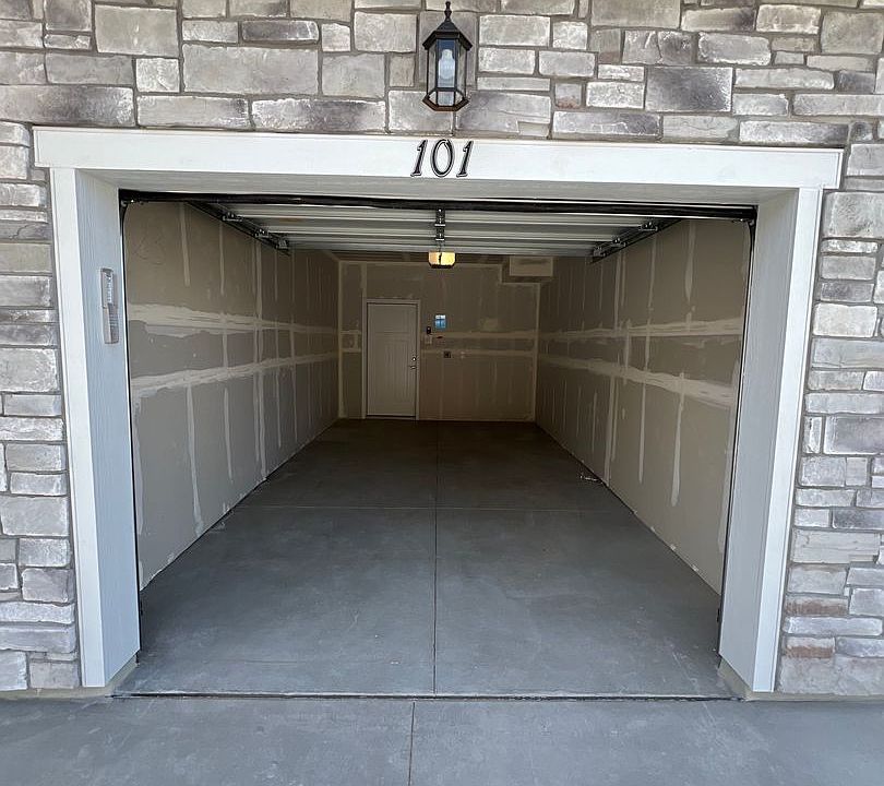 1st image of 13688 S Hanley Ln #Jj-101