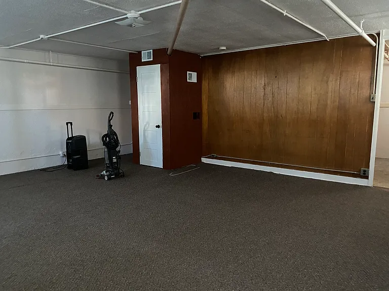 103 Cedar Ave — Photo 7