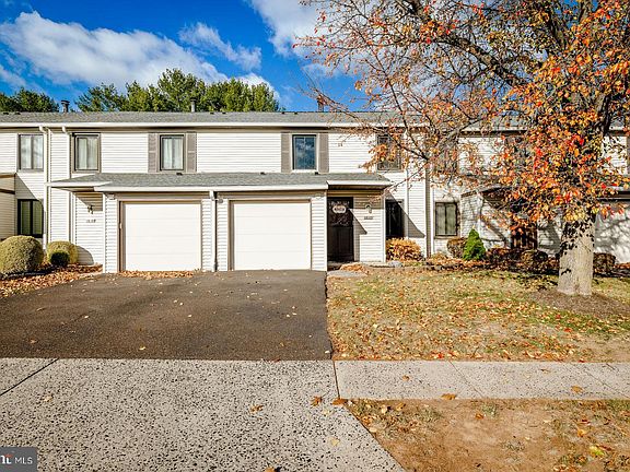 2nd image of 1017 Winfield Ct