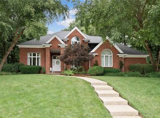 9 Hunters Poin, O'Fallon, IL 62269