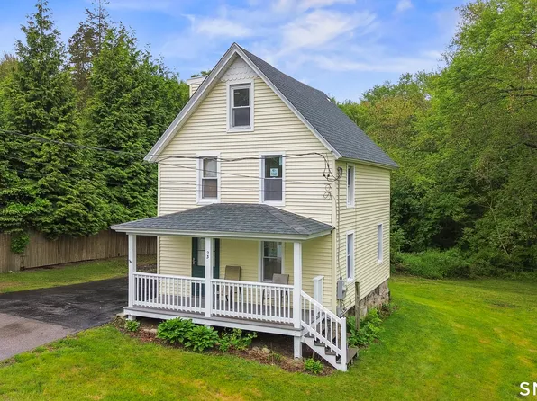 23 James Avenue, Waterford, CT 06375