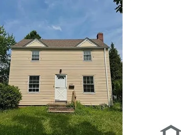 3207 Livingston Rd, Cleveland, OH 44120