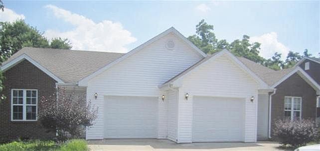 1st image of 410 Hamlett Dr W